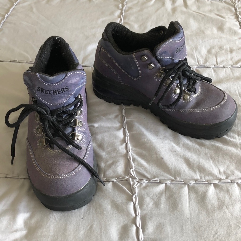 Women’s 90s Leather Skechers Dead Stock